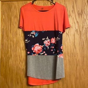 Short sleeve shirt
